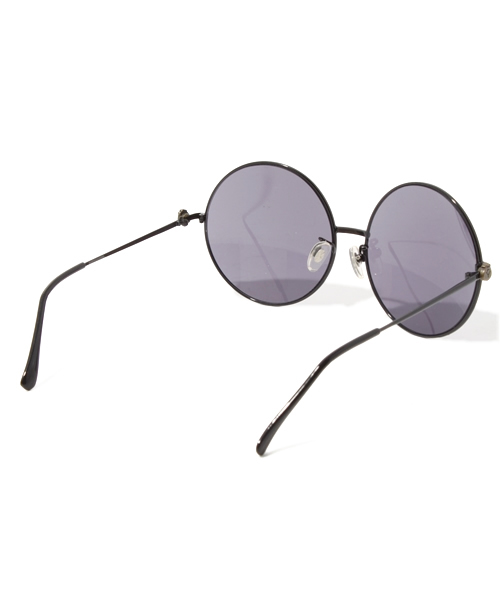 WC（ダブル シー）の「wc/丸サングラス（サングラス・レディース・ブラック・FREE）」の4枚目の写真