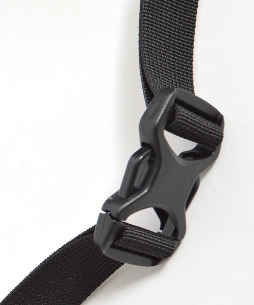 WILD THINGS（ワイルドシングス）の「WILDTHINGS / ワイルドシングス 2Wey Body bag（ボディバッグ/ウエストポーチ・メンズ・ホワイト/ブラック/ベージュ/カモフラージュ/パープル/マルチ/オレンジ/ターコイズブルー・FREE）」の12枚目の写真