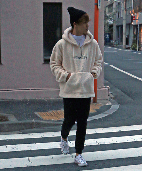 VENCEEXCHANGE（ヴァンスエクスチェンジ）の「ソフトボアハーフジップパーカー（パーカー・メンズ・ブラック/オフホワイト・MEDIUM/LARGE）」の17枚目の写真