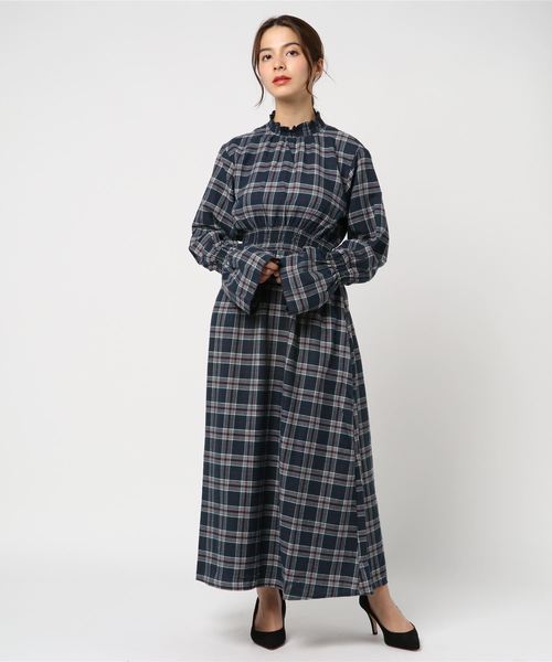 MOUSSY（マウジー）の「FLARE SLEEVE CHECK DRESS（ワンピース・レディース・ベージュ系その他/ブルー系その他/レッド系その他・1/2）」の6枚目の写真