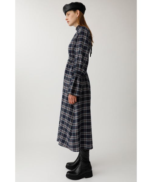 MOUSSY（マウジー）の「FLARE SLEEVE CHECK DRESS（ワンピース・レディース・ベージュ系その他/ブルー系その他/レッド系その他・1/2）」の14枚目の写真