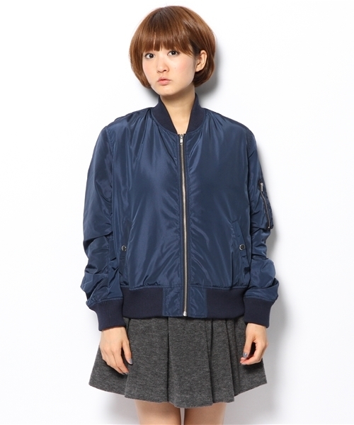 WEGO(ウィゴー)の「WEGO/MA-1ブルゾン(ブルゾン・レディース・ブラック/カーキ/ネイビー・FREE)」の4枚目の写真