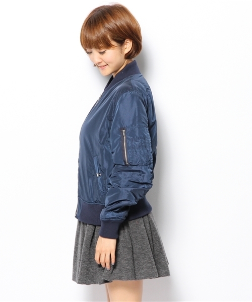 WEGO(ウィゴー)の「WEGO/MA-1ブルゾン(ブルゾン・レディース・ブラック/カーキ/ネイビー・FREE)」の5枚目の写真