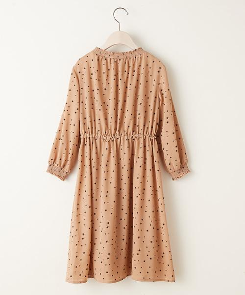 DISCOAT（ディスコート）の「【キッズ】星★プリントハイネックワンピース（ワンピース・キッズ・ブラック/サンドベージュ・120/130/140）」の5枚目の写真