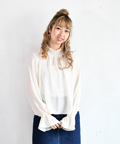 PairPair（ペアペア）の「【ZOZO限定アイテム】ニットビスチェ付きフリルネックブラウス（シャツ/ブラウス・レディース・ベージュ/ラベンダー・FREE）」の14枚目の写真