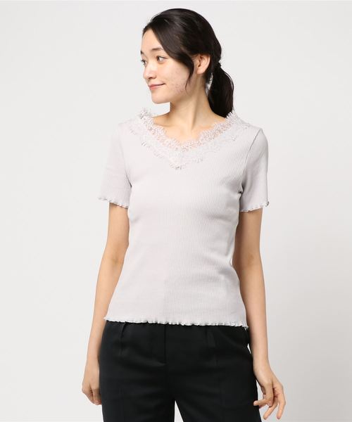 DISCOAT(ディスコート)の「△リブヒゲレースプルオーバー/メロウプルオーバー(Tシャツ/カットソー・レディース・ブラック/ライトグレー/オフホワイト/グレー系その他・FREE)」の4枚目の写真