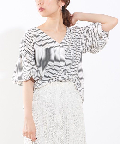 natural couture（ナチュラルクチュール）の「プチプラバックねじりブラウス（シャツ/ブラウス・レディース・アイボリー/ベージュ/ミント/ストライプ/ベージュ系その他/サックスブルー・FREE）」の6枚目の写真