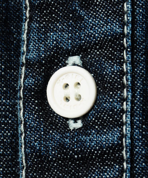 X-girl（エックスガール）の「REPAIRED DENIM SKIRT（デニムスカート・レディース・ライトインディゴブルー/インディゴブルー・1/2）」の5枚目の写真