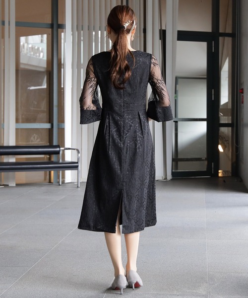 新品タグ付き♡ミストレアス♡ベロアワンピース♡ブラック 結婚式ワンピースダマスク柄ミモレ丈、ドレス（ドレス）｜DRESS