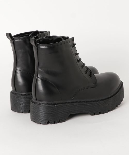 WEGO（ウィゴー）の「WEGO/厚底6ホールブーツ（ブーツ・レディース・ブラック・MEDIUM/LARGE）」の3枚目の写真