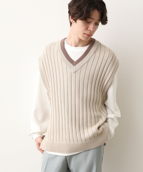 JUNRED(ジュンレッド)の「ライン配色Vネックベスト(ベスト・メンズ・ベージュ/ブルー系その他4・FREE)」の1枚目の写真