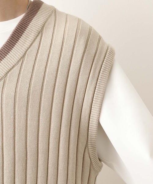 JUNRED(ジュンレッド)の「ライン配色Vネックベスト(ベスト・メンズ・ベージュ/ブルー系その他4・FREE)」の15枚目の写真