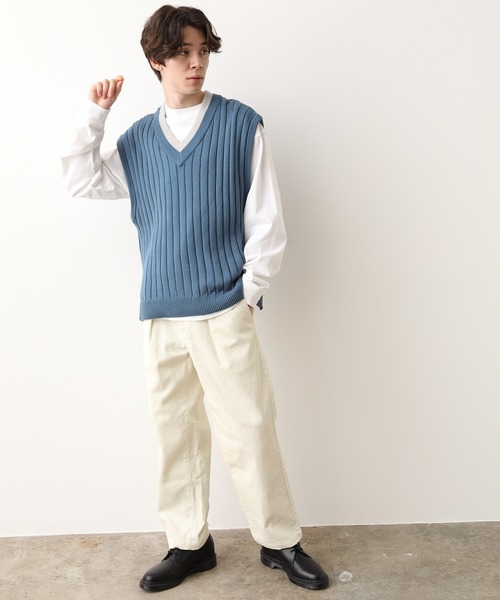 JUNRED(ジュンレッド)の「ライン配色Vネックベスト(ベスト・メンズ・ベージュ/ブルー系その他4・FREE)」の5枚目の写真