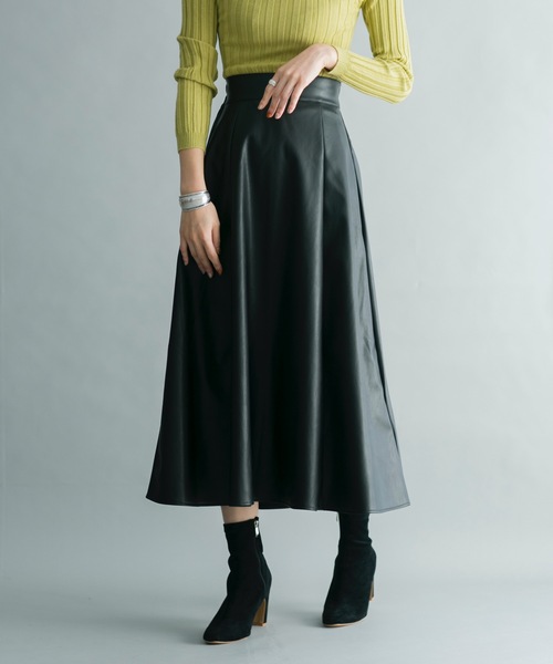 prose verse（プロズヴェール）の「フェイクレザーロングフレアスカート（スカート・レディース・ブラック/グレー/アイボリー/ブラウン・ﾌﾘ-）」の15枚目の写真