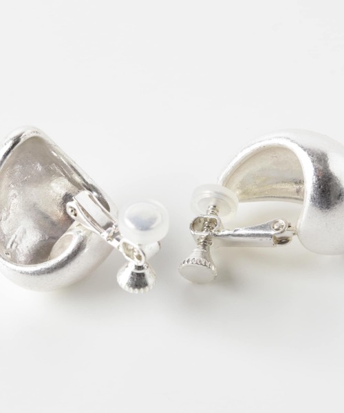 SMELLY（スメリー）の「ワイドプックリイヤリング（イヤリング・レディース・シルバー/ゴールド・-）」の19枚目の写真