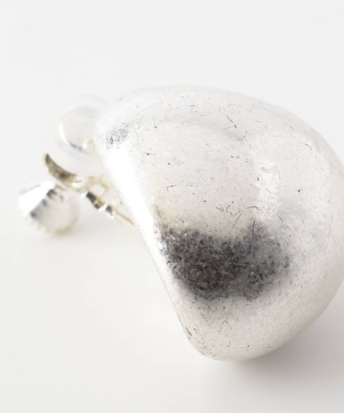 SMELLY（スメリー）の「ワイドプックリイヤリング（イヤリング・レディース・シルバー/ゴールド・-）」の20枚目の写真