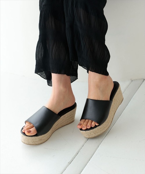 DONOBAN（ドノバン）の「ジュートプラットフォームサンダル（サンダル・レディース・クリア/シルバー/ブラック・24.0cm/23.5cm/22.5cm/23.0cm）」の2枚目の写真