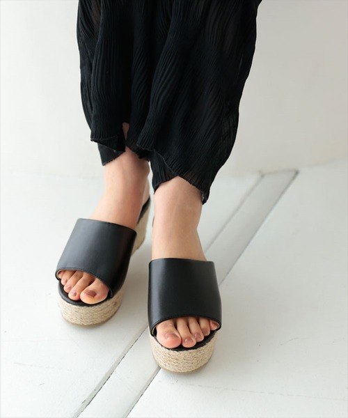 DONOBAN（ドノバン）の「ジュートプラットフォームサンダル（サンダル・レディース・クリア/シルバー/ブラック・24.0cm/23.5cm/22.5cm/23.0cm）」の13枚目の写真