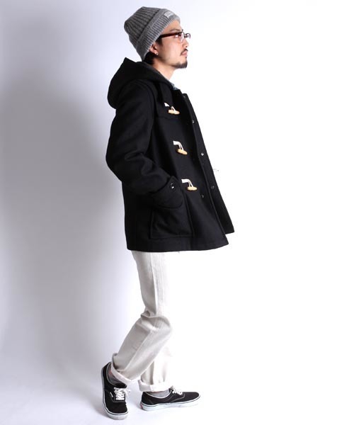 Denime（ドゥニーム）の「MELTON MIDLLE DUFFLE COAT（ダッフルコート・メンズ・ブラック/グレー/ベージュ/ネイビー/ワイン・MEDIUM/LARGE/SMALL）」の22枚目の写真