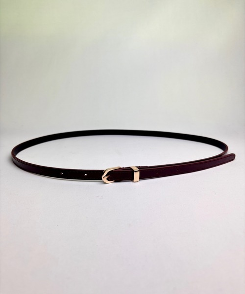 and it_（アンドイット）の「細レザーシンプルベルト（ベルト・レディース・ベージュ/ワイン/アイボリー/ブラック/グリーン/ネイビー・FREE）」の6枚目の写真