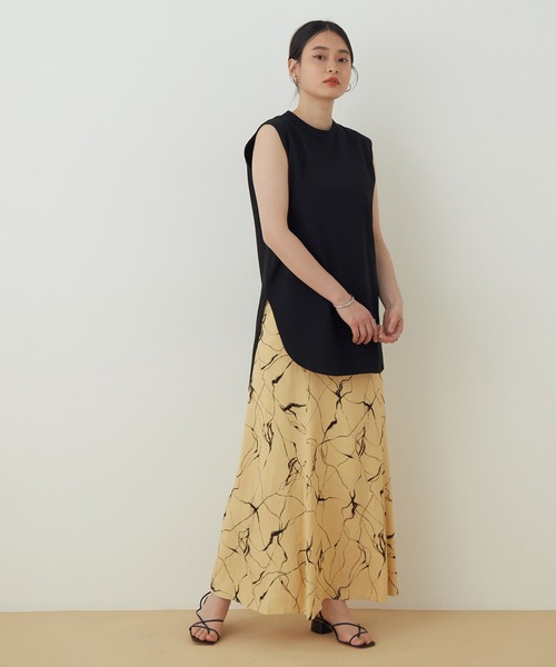 ADAM ET ROPE'（アダムエロペ）の「レーヨンプリントスカート（スカート・レディース・イエロー系その他・FREE）」の11枚目の写真