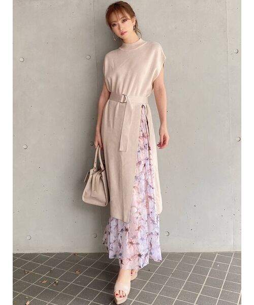 RESEXXY（リゼクシー）の「サイドスリットロングニットワンピース（ワンピース・レディース・ブラック/ベージュ/アイボリー・FREE）」の12枚目の写真