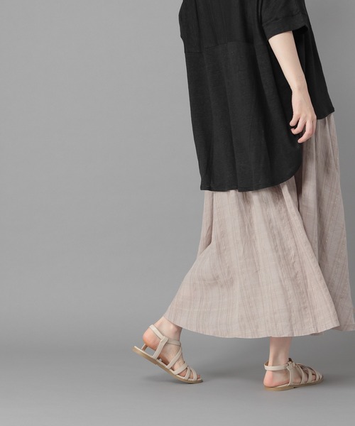 studio CLIP(スタディオクリップ)の「《Natural by studio CLIP》ピンタックロングスカート(スカート・レディース・ブラック/ベージュ/オフホワイト・FREE)」の5枚目の写真