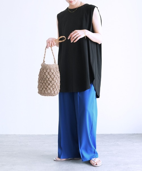 reca（レカ）の「綿100％！シンプルショルダータックノースリーブカットソー（タンクトップ・レディース・ブラック/オフホワイト/グレイッシュベージュ/チャコール/モカ/ワイン/パープル系その他/グリーン/ホワイト系その他/グレー系その他2/グレー系その他/ネイビー・M）」の20枚目の写真