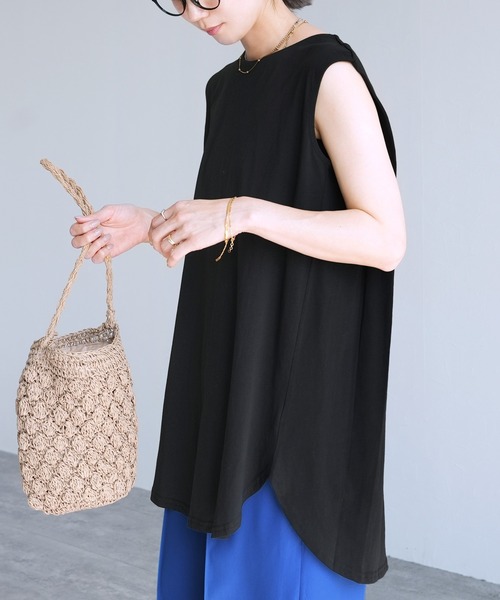 reca（レカ）の「綿100％！シンプルショルダータックノースリーブカットソー（タンクトップ・レディース・ブラック/オフホワイト/グレイッシュベージュ/チャコール/モカ/ワイン/パープル系その他/グリーン/ホワイト系その他/グレー系その他2/グレー系その他/ネイビー・M）」の21枚目の写真