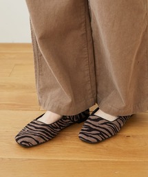 CRAFT STANDARD BOUTIQUE | ふっくらクッションゼブラ柄スクエアフラットシューズ　＊(バレエシューズ)