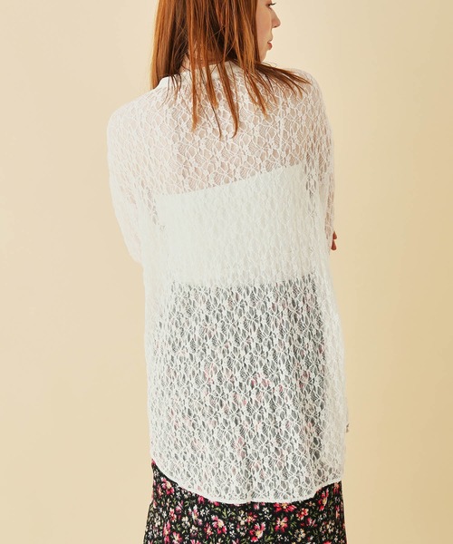 MADEMOISELLE ROPE'（マドモアゼル ロペ）の「ボリュームスリーブフラワーレースブラウス（シャツ/ブラウス・レディース・ホワイト/ブラック・38）」の6枚目の写真