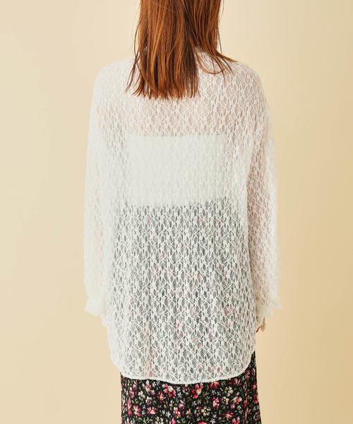 MADEMOISELLE ROPE'（マドモアゼル ロペ）の「ボリュームスリーブフラワーレースブラウス（シャツ/ブラウス・レディース・ホワイト/ブラック・38）」の17枚目の写真