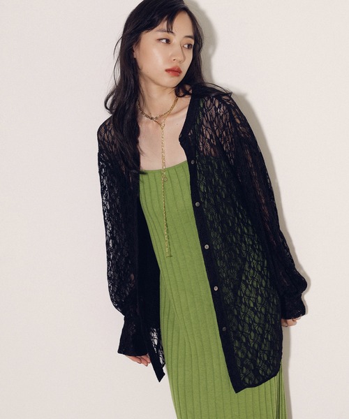 MADEMOISELLE ROPE'（マドモアゼル ロペ）の「ボリュームスリーブフラワーレースブラウス（シャツ/ブラウス・レディース・ホワイト/ブラック・38）」の4枚目の写真