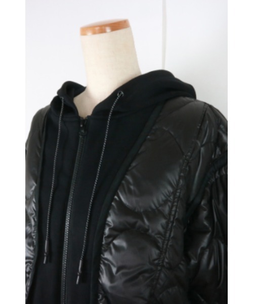 AULA AILA（アウラアイラ）の「キルティングダウンフードブルゾン（ダウンジャケット/コート・レディース・ブラック/グレー/アイボリー・0）」の6枚目の写真