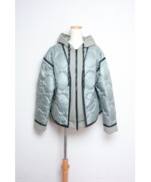 AULA AILA（アウラアイラ）の「キルティングダウンフードブルゾン（ダウンジャケット/コート・レディース・ブラック/グレー/アイボリー・0）」の16枚目の写真