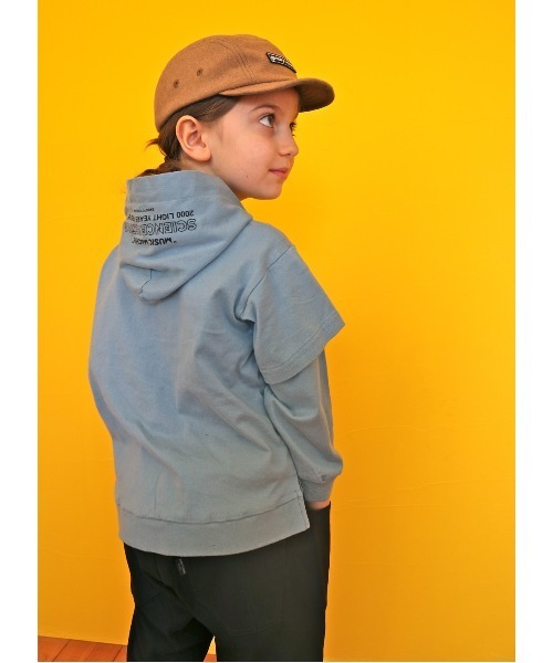 GROOVY COLORS（グルービーカラーズ）の「天竺 SF レイヤード パーカー（パーカー・キッズ・ブルー/チャコールグレー/カーキ・100/120/110）」の3枚目の写真