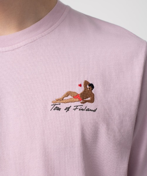 Carne Bollente(カルネボレンテ)の「【Carne Bollente x TOF】GAYS OF WONDER Tシャツ(Tシャツ/カットソー・メンズ・ホワイト/ピンク・M/L)」の21枚目の写真