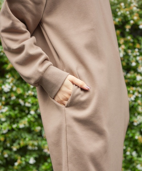 Honeys（ハニーズ）の「パーカーワンピース（ワンピース・レディース・ベージュ/ライトベージュ/ブルーグレー/スミクロ/パープル・L/LL/M）」の20枚目の写真