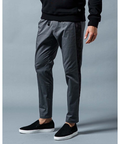 wjk（ダヴルジェイケイ）の「wind through climb pants（その他パンツ・メンズ・グレー/ブラック・X-LARGE/LARGE/SMALL/MEDIUM）」の2枚目の写真
