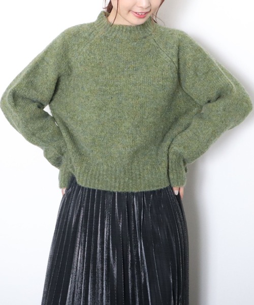 archives（アルシーヴ）の「ラグランMIXハイネックプルオーバー（ニット/セーター・レディース・オフホワイト/ブラウン/グレイッシュベージュ/グリーン系その他・MEDIUM）」の9枚目の写真