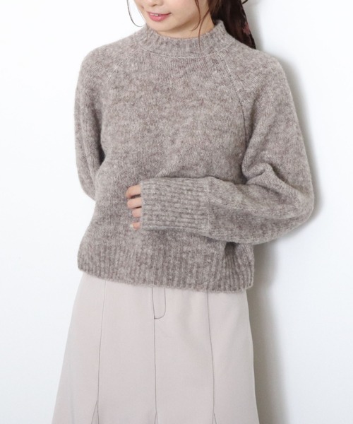 archives（アルシーヴ）の「ラグランMIXハイネックプルオーバー（ニット/セーター・レディース・オフホワイト/ブラウン/グレイッシュベージュ/グリーン系その他・MEDIUM）」の11枚目の写真