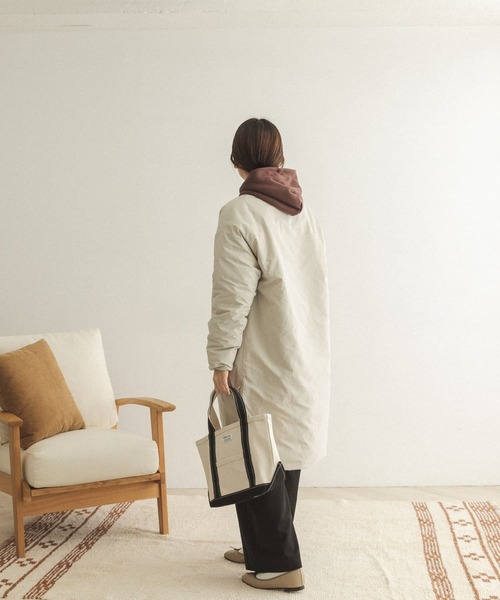 FORK&SPOON（フォークアンドスプーン）の「FORK&SPOON　CLOUDMAXカラーレスコート（ダウンジャケット/コート・レディース・ブラック/ベージュ系その他・ONE）」の7枚目の写真