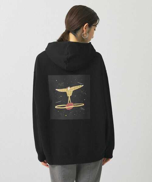 KBF(ケイビーエフ)の「Aki Ishibashiコラボフーディー(パーカー・レディース・ホワイト系その他/ブラック系その他・ONE)」の12枚目の写真