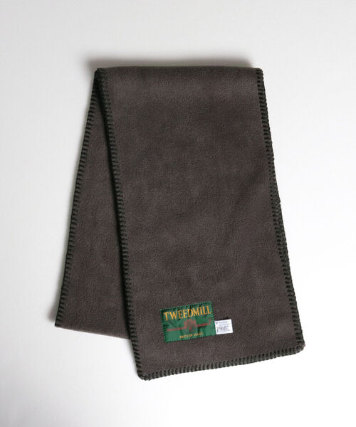 TWEED MILL(ツイードミル)の「【TWEED MILL/ツイードミル】GLOSTER別注 FLEECE SCARF フリースマフラー(マフラー・メンズ・ブラック/ブラック系その他/イエロー/グレー/キナリ/グリーン系その他/ベージュ・FREE)」の5枚目の写真
