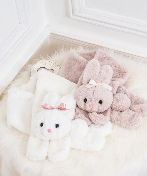 ウサギ　ホワイトマフラー　ハニーシナモン　honey cinnamon 白 ウサギ ホワイトマフラー ハニーシナモン honey cinnamon 白 シナモン