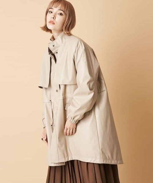 A de a.v.v(アードアー・ヴェ・ヴェ)の「(SET UP対応)ウエストドロストスタンドエコカラーレザーコート(ブルゾン・レディース・ブラック/ベージュ・38/36)」の7枚目の写真