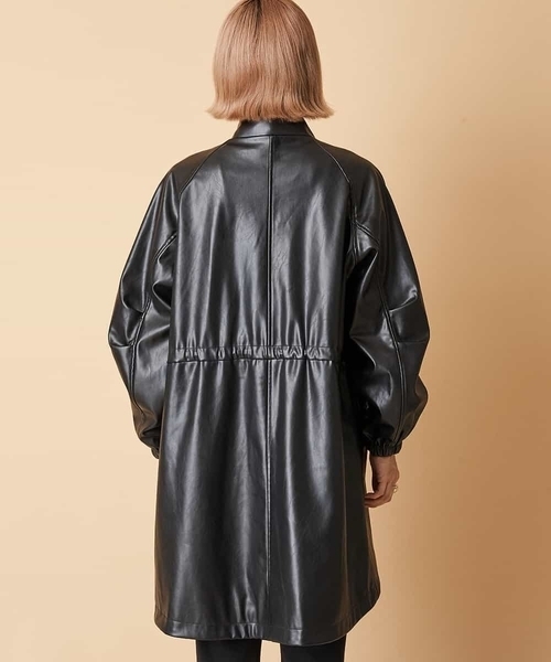 A de a.v.v(アードアー・ヴェ・ヴェ)の「(SET UP対応)ウエストドロストスタンドエコカラーレザーコート(ブルゾン・レディース・ブラック/ベージュ・38/36)」の10枚目の写真