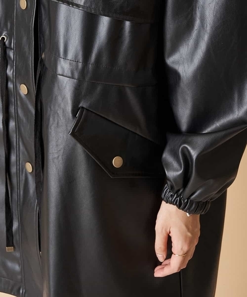 A de a.v.v(アードアー・ヴェ・ヴェ)の「(SET UP対応)ウエストドロストスタンドエコカラーレザーコート(ブルゾン・レディース・ブラック/ベージュ・38/36)」の13枚目の写真