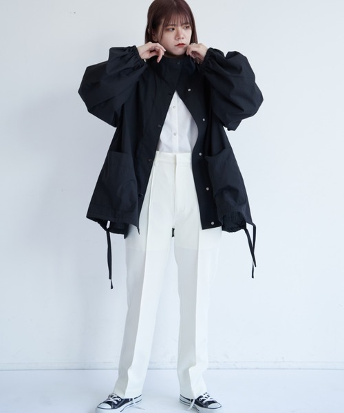VANNIE U（ヴァニーユー）の「ダブルネックトーンミドルコート