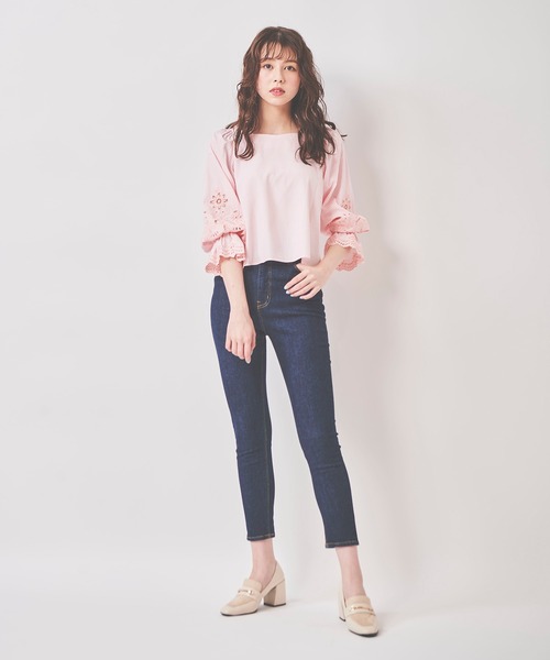 31 Sons de mode(トランテアン ソン ドゥ モード)の「スキニーデニムパンツ(デニムパンツ・レディース・ブルー/インディゴブルー・36/38)」の4枚目の写真